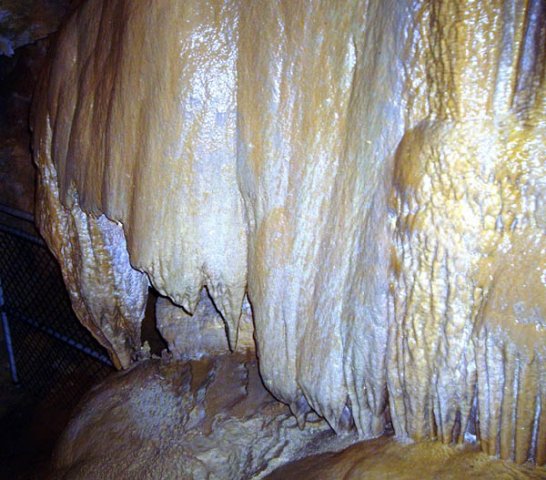 image 17-newdegate-cave-jpg