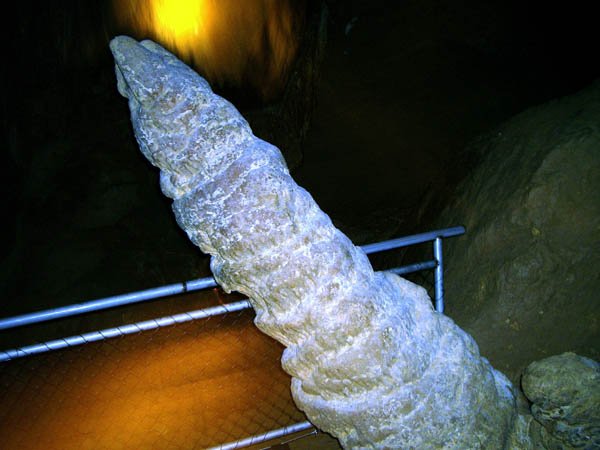 image 29-newdegate-cave-stalagmite-jpg