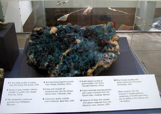 image 038-blue-fluorite-crystals-usa-jpg