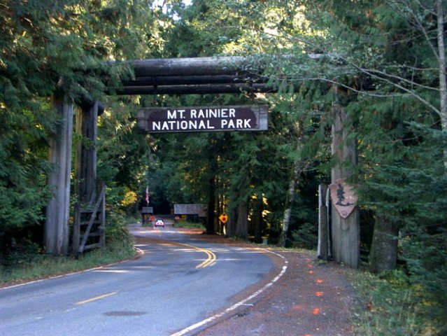 image 014-mt-rainier-national-park-entrance-jpg