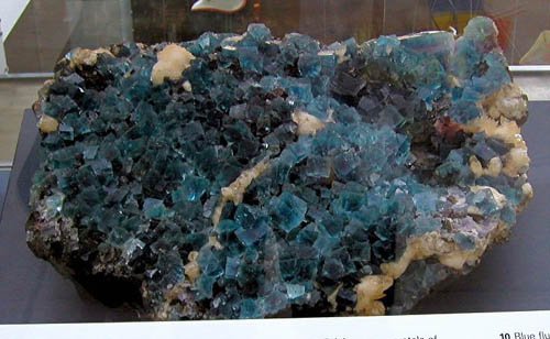 image blue-fluorite-crystals-usa-jpg