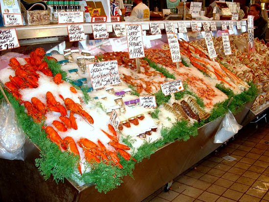 image 033-pike-market-seafood-selection-jpg