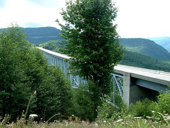 image 063-hoffstadt-creek-bridge-jpg