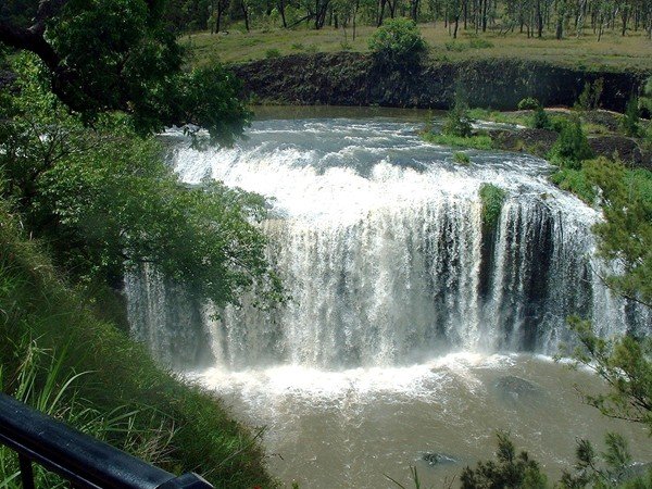 image millstream-falls-2009-millstream-national-park-ravenshoe-qld-jpg
