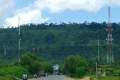 010-Approaching-junction-town-of-Veal-Rinh-at-the-base-of-Elephant-Mountain-range