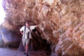 029-Simpsons-Gap-ridge-of-quartzite-rock